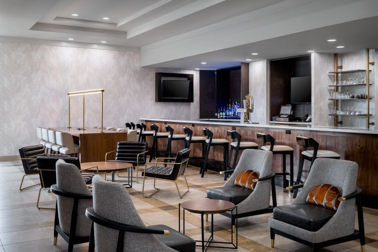 macon-marriott-lounge
