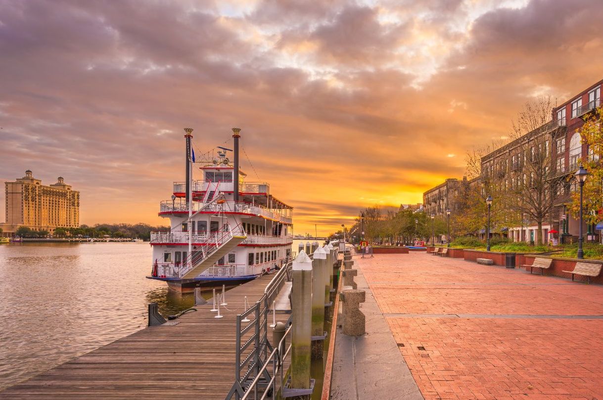 savannah-riverfront-sunset
